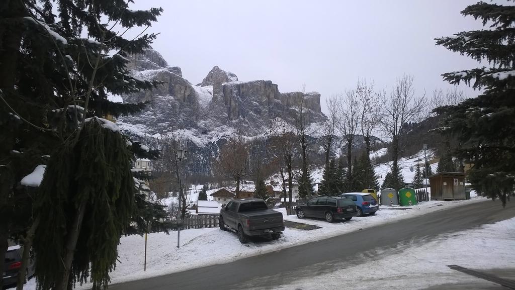 Supermountainski Colfosco Apartment Luaran gambar
